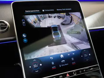 MERCEDES-BENZ S 63 AMG E Performance