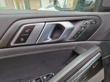 BMW X6 xDrive 30 d M Sport PANO LASER ICONIC STNDHZ