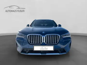 BMW X3 xDrive 30e Panoram AHK Laserlicht