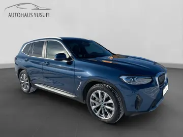 BMW X3 xDrive 30e Panoram AHK Laserlicht