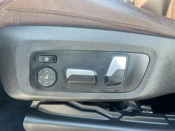 BMW X3 xDrive 30e Panoram AHK Laserlicht