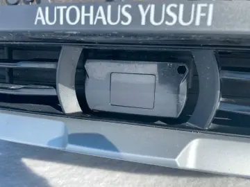 BMW X3 xDrive 30e Panoram AHK Laserlicht