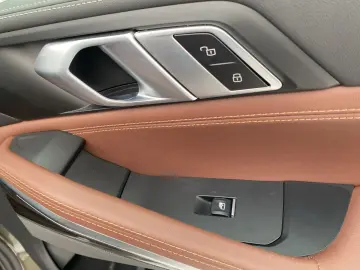 BMW X6 xDrive30d    M Sport PRO ACC AHK Sitzklima 36