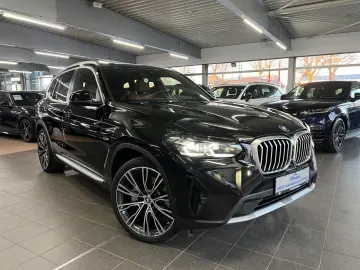 BMW X3 xD 30e DAB Park Plus LED mit Kurvenlicht