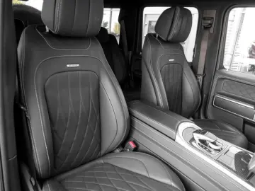 MERCEDES-BENZ G 63 AMG 4x4²