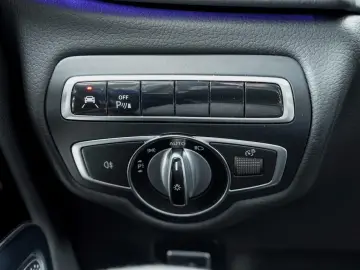 MERCEDES-BENZ G 500 AMG