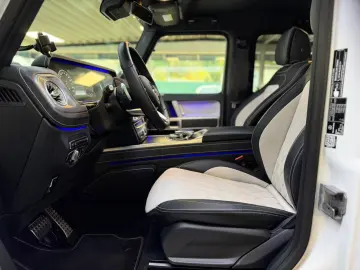 MERCEDES-BENZ G 500 Final Edition