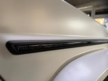 MERCEDES-BENZ G 500 Final Edition