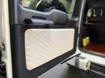 MERCEDES-BENZ G 500 Final Edition