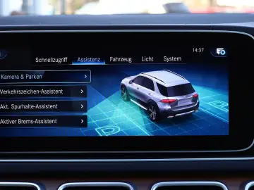 MERCEDES-BENZ GLE 350 de 4M AMG