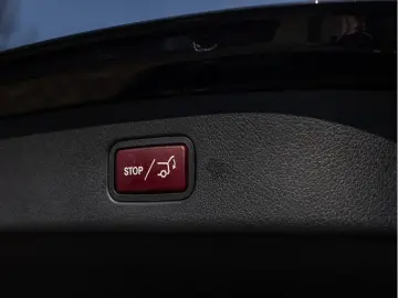 MERCEDES-BENZ GLC 300 d 4M AMG