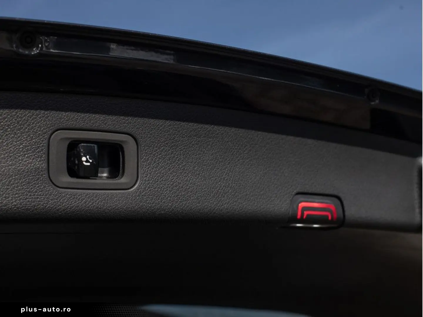 MERCEDES-BENZ GLC 300 d 4M AMG