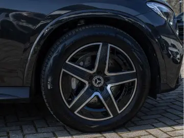 MERCEDES-BENZ GLC 300 d 4M AMG