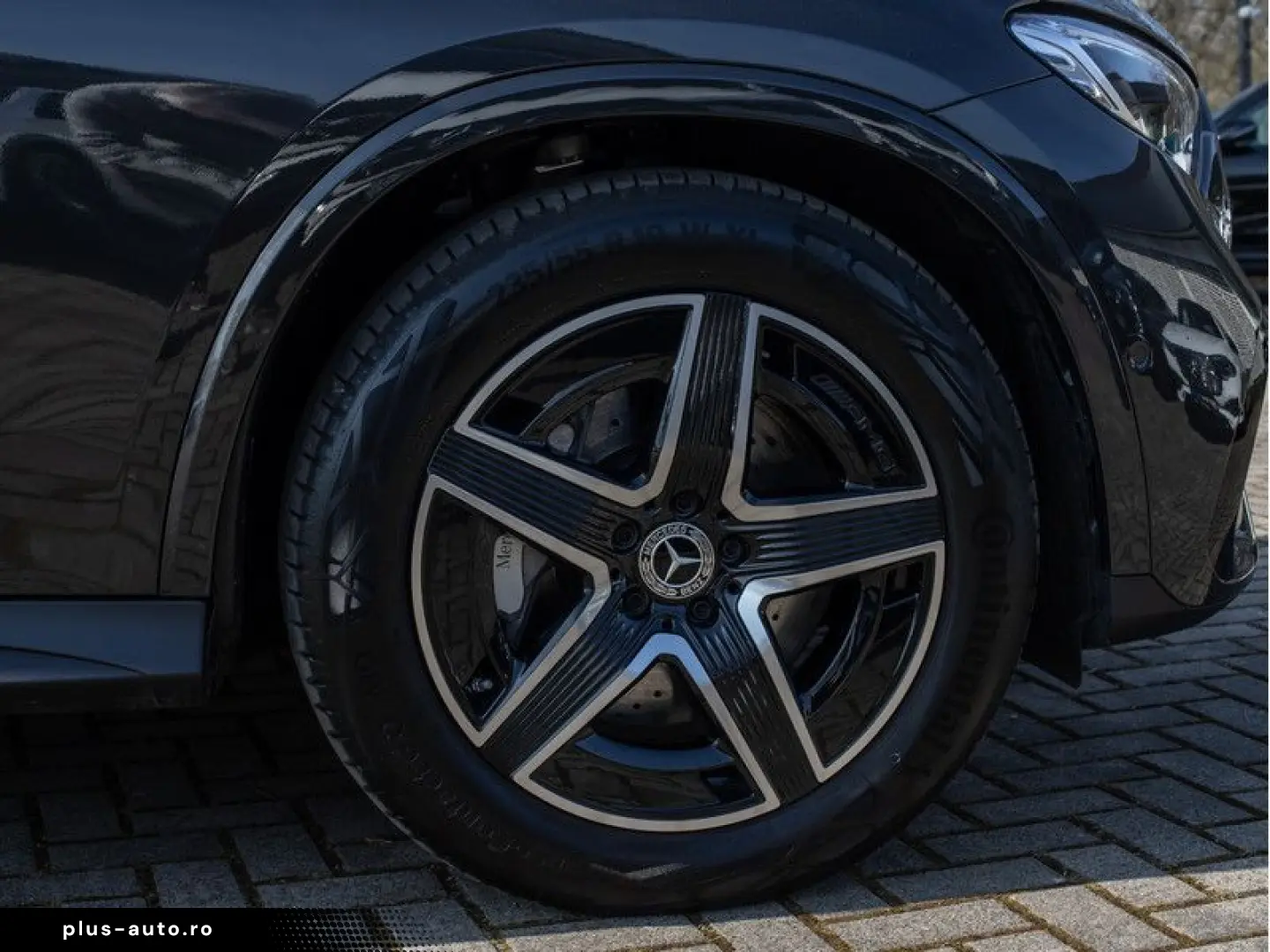 MERCEDES-BENZ GLC 300 d 4M AMG