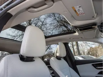 MERCEDES-BENZ GLC 300 d 4M AMG