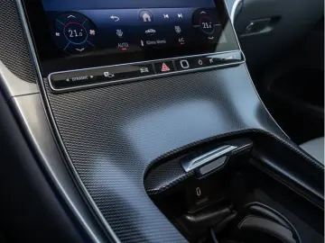 MERCEDES-BENZ GLC 300 d 4M AMG