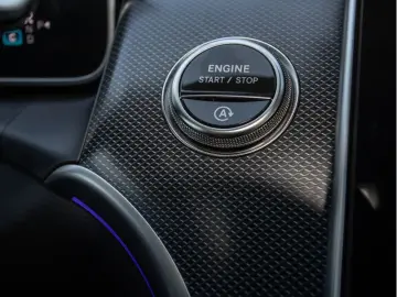 MERCEDES-BENZ GLC 300 d 4M AMG