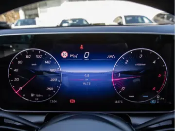 MERCEDES-BENZ GLC 300 d 4M AMG