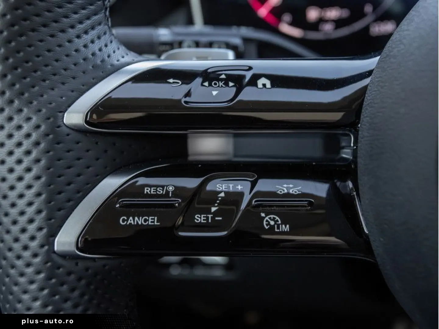 MERCEDES-BENZ GLC 300 d 4M AMG