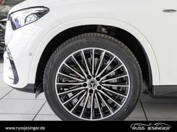 MERCEDES-BENZ GLC 300 e 4M AMG Line