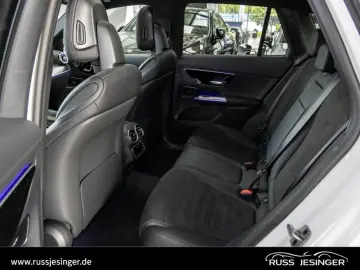 MERCEDES-BENZ GLC 300 e 4M AMG Line