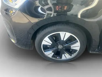 VW T7 Multivan 2.0 TDI DSG LANG