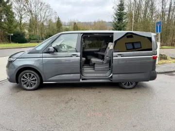 VW T7 Multivan Aut. Life Long 6Sitz AhkAccKamera
