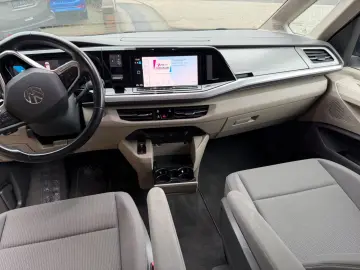 VW T7 Multivan Aut. Life Long 6Sitz AhkAccKamera
