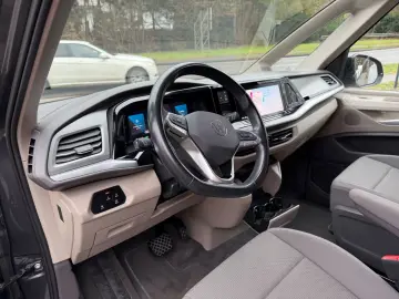 VW T7 Multivan Aut. Life Long 6Sitz AhkAccKamera