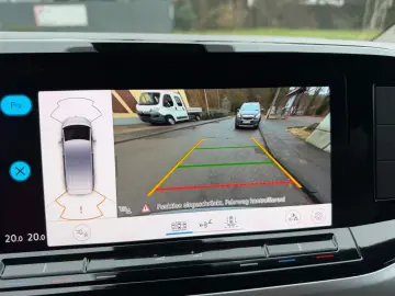 VW T7 Multivan Aut. Life Long 6Sitz AhkAccKamera