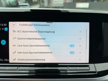 VW T7 Multivan Aut. Life Long 6Sitz AhkAccKamera