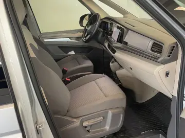 VW T7 Multivan Kamera PDC LED DSG  vis-a-vis  Alu