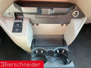 VW T7 Multivan 2.0 TDI DSG