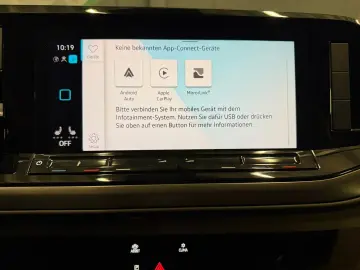 VW T7 Multivan 2.0 TDI DSG AHK KAMERA NAVI 6-locuri