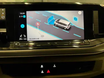 VW T7 Multivan 2.0 TDI DSG AHK KAMERA NAVI 6-locuri