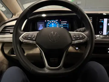 VW T7 Multivan 2.0 TDI DSG AHK KAMERA NAVI 6-locuri