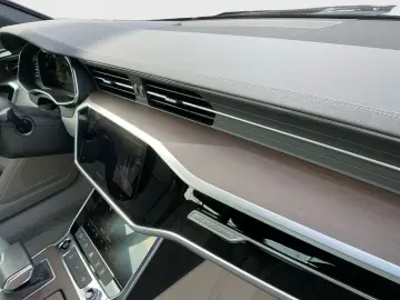 AUDI A7 Sportback 45 TFSI quattro S line MATRIX LEDER