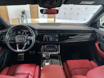 AUDI SQ8 4.0 TFSI quattro  STHZ MATRIX LEDER