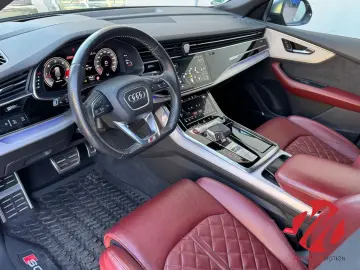 AUDI SQ8 4.0 TDI quattro Pano Navi Kamera Matrix HUD