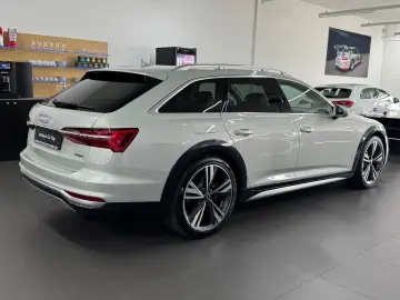 AUDI A6 Allroad 55TDI MASSAGE SITZBEL AHK LUFTF B&O