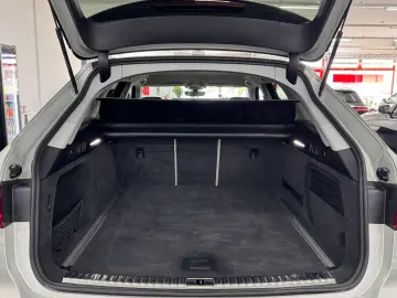 AUDI A6 Allroad 55TDI MASSAGE SITZBEL AHK LUFTF B&O