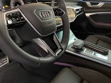 AUDI A6 Allroad 55 TDI quattro PANO HUD STHZG AIR ACC