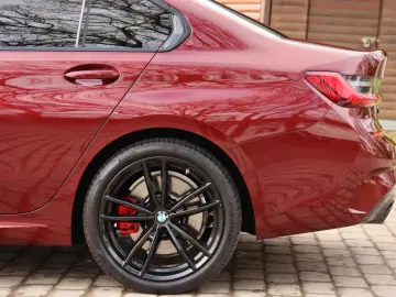 BMW 330e Lim. M Sport Individual LASER H&K SDACH 19