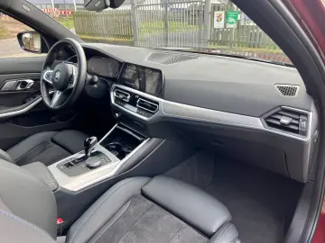 BMW 330e Lim. M Sport Individual LASER H&K SDACH 19
