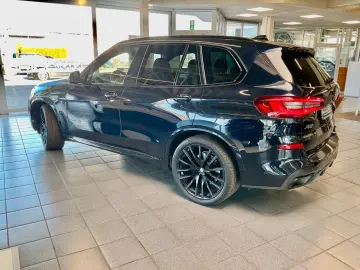 BMW X5 xDri 30 d M Sportpaket ACC SHZ vo hi AHK 22