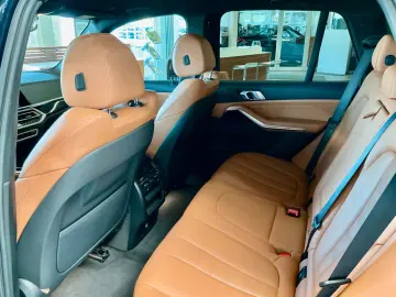 BMW X5 xDri 30 d M Sportpaket ACC SHZ vo hi AHK 22