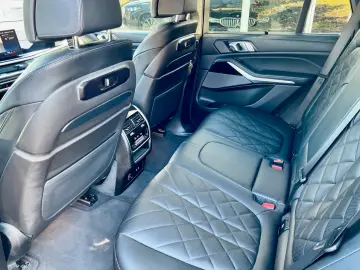 BMW X5 30 d xDrive M Sportpaket AHK Sky Lounge Stand