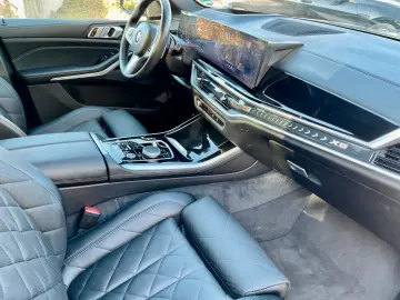 BMW X5 30 d xDrive M Sportpaket AHK Sky Lounge Stand