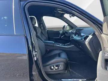 BMW X5 xDrive40d M Sport Pro   AHK   Pano.Dach   360