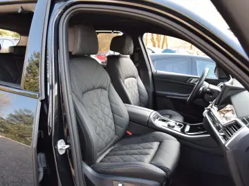 BMW X5 30 d xDrive M Sport 360  PANO GLOW 22  VOLL L